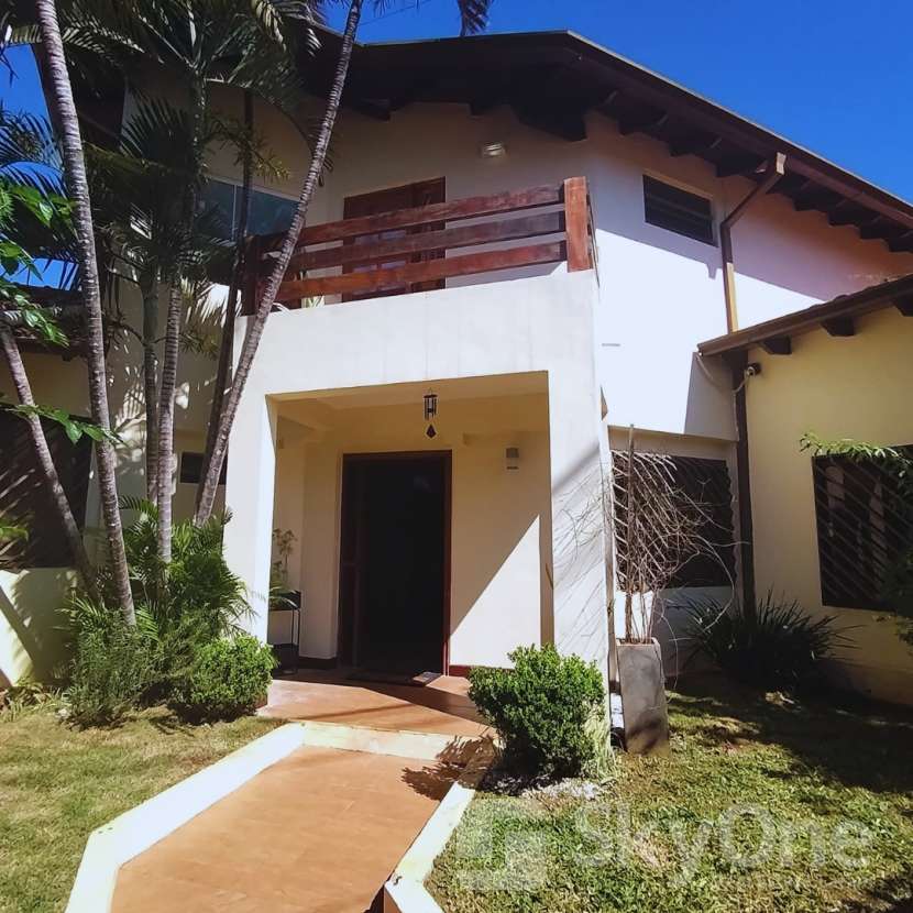 Imagen 1 de Casa en Fernando de la Mora zona Norte Laguna Grande