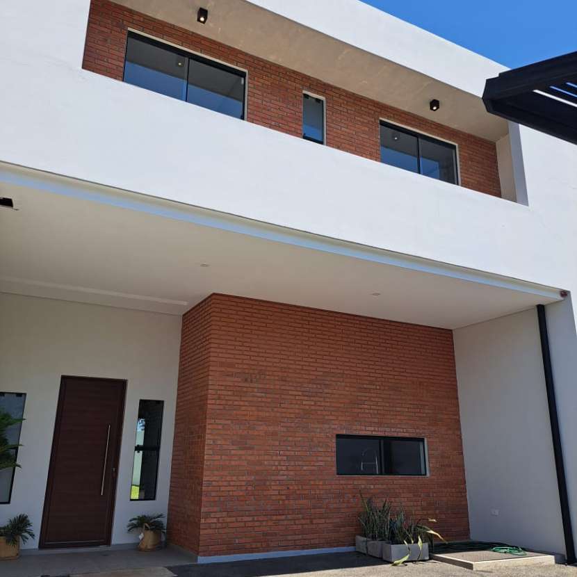 Imagen 1 de Duplex a estrenar en Luque