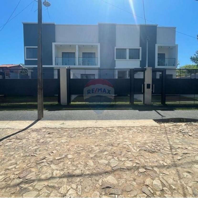 Imagen 6 de Duplex a estrenar con piscina en Loma Pytá