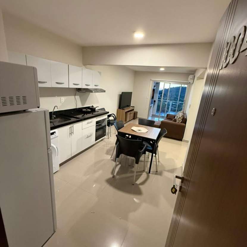 Imagen 2 de Departamento amoblado en residencial Santa Rosa Lambaré