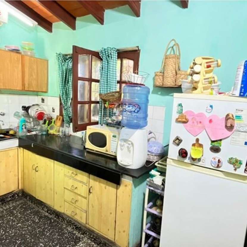 Imagen 3 de Casa con taller en funcionamiento en Barrio Herrera