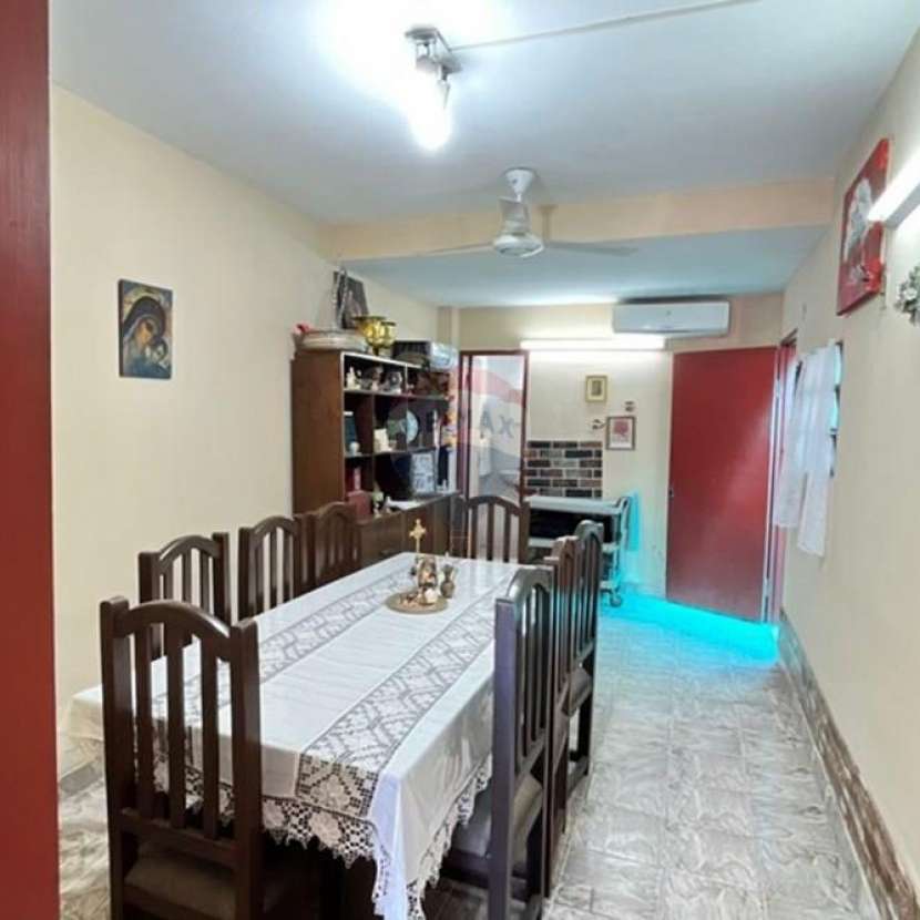 Imagen 1 de Casa con taller en funcionamiento en Barrio Herrera