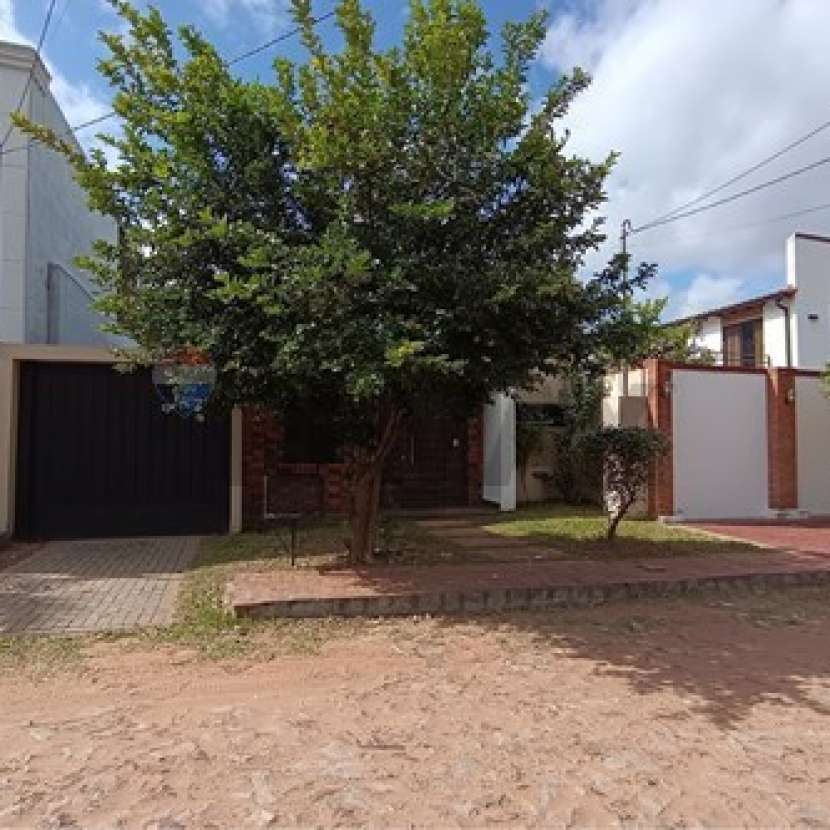 Imagen 5 de Chalet en Lambaré Barrio Mbachio II