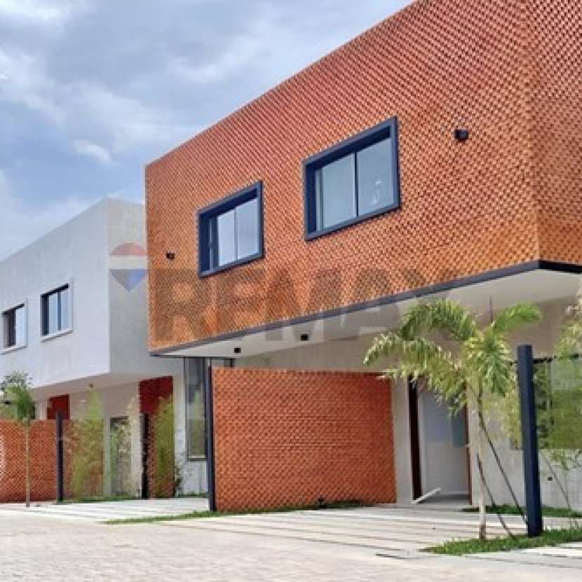 Imagen 1 de Duplex en Barrio Cerrado Altea Laguna Grande