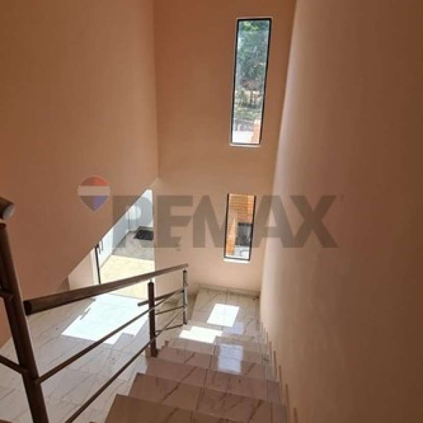 Imagen 7 de Duplex en barrio cerrado El Paraíso Lambaré