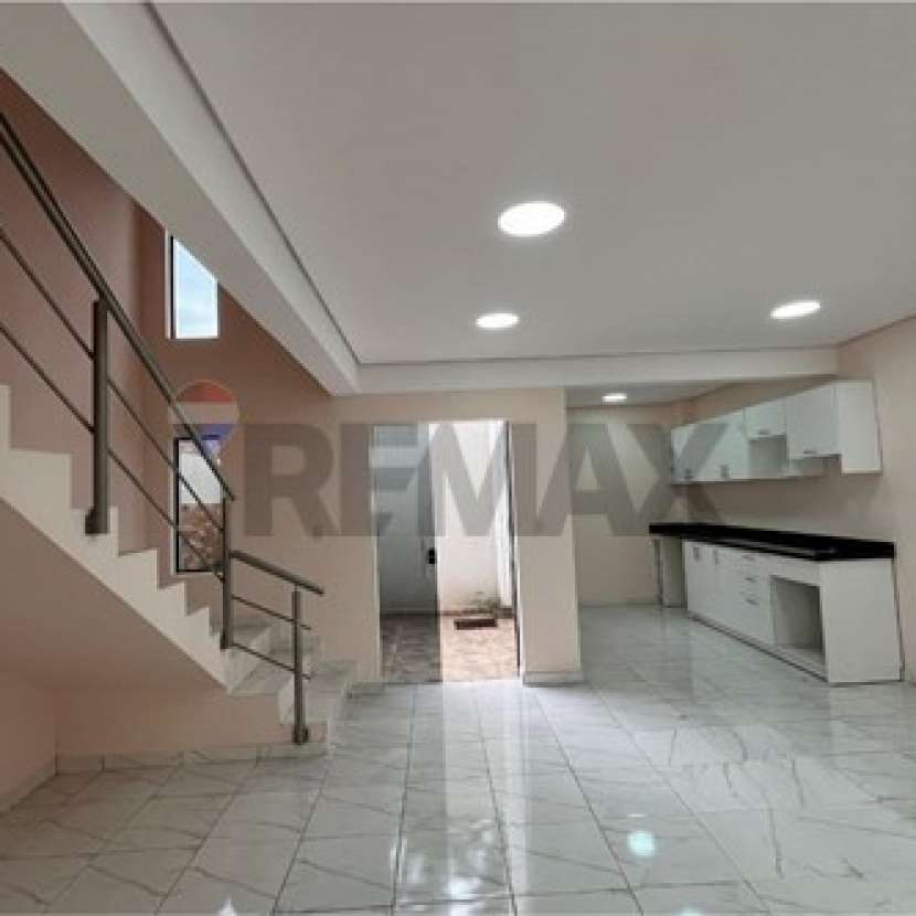 Imagen 3 de Duplex en barrio cerrado El Paraíso Lambaré