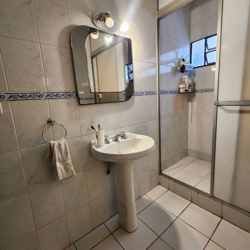 Imagen 7 de Residencia estilo colonial mediterránea en Barrio San Jorge