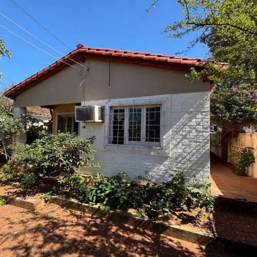 Imagen 1 de Casa en esquina de 3 dormitorios Barrio San Pablo