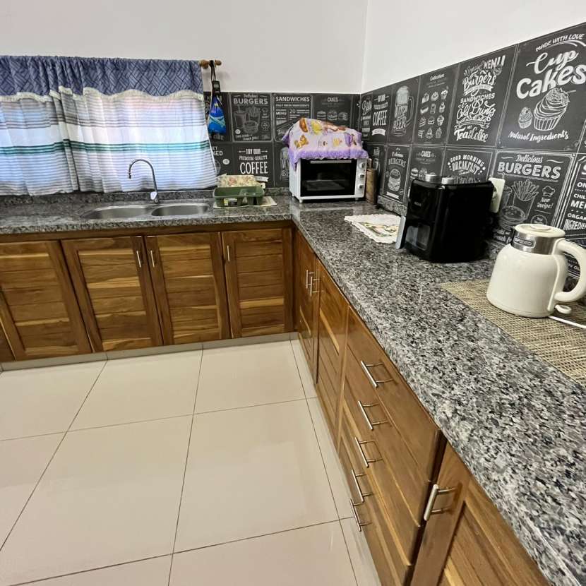 Imagen 3 de Casa en esquina en el barrio las delicias de Encarnación