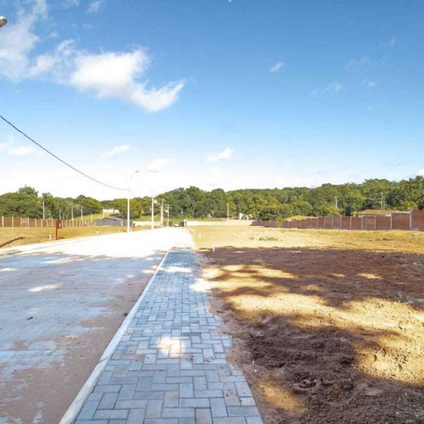 Imagen 5 de Terreno en Luque barrio cerrado Jacaranda