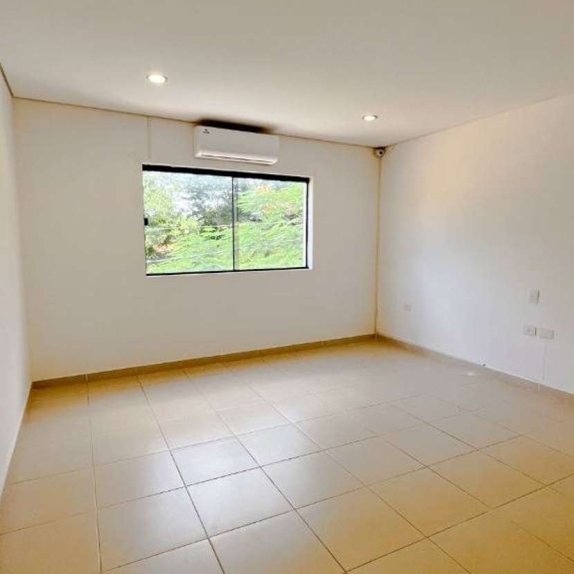 Imagen 4 de Casa en Luque Laurelty