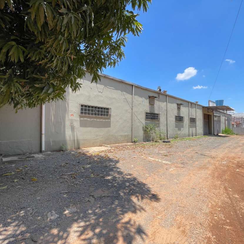 Imagen 2 de Depósito en Fernando de la Mora zona Norte Ex Venser