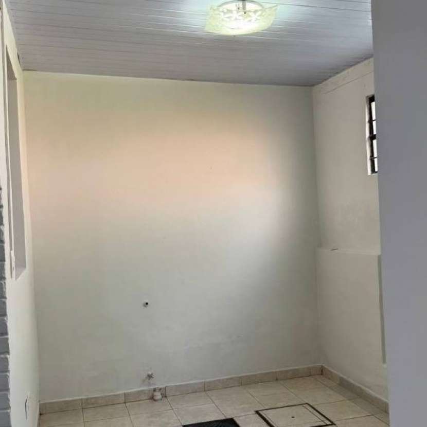 Imagen 4 de Casa para local Comercial en centro de Asunción ID: 45430