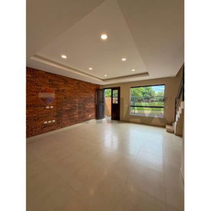 Imagen 6 de Duplex en Luque