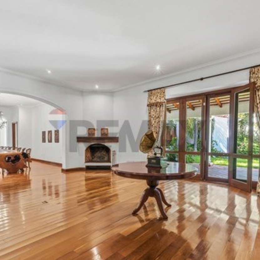 Imagen 1 de Casa en Mariano Roque Alonso